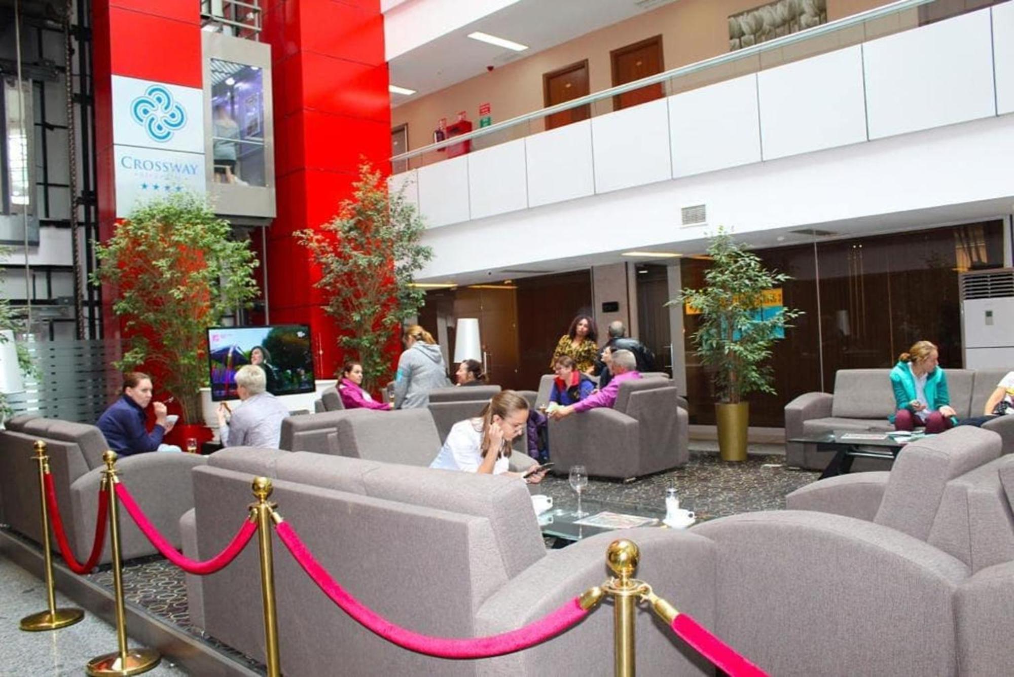 Crossway Hotel Masazir Exterior foto